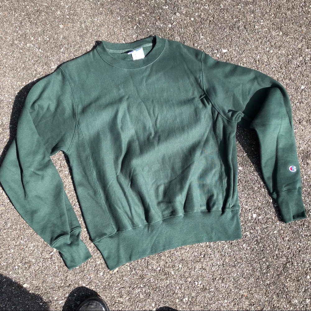 Champion Crewneck Sweatshirt • Men’s size XL